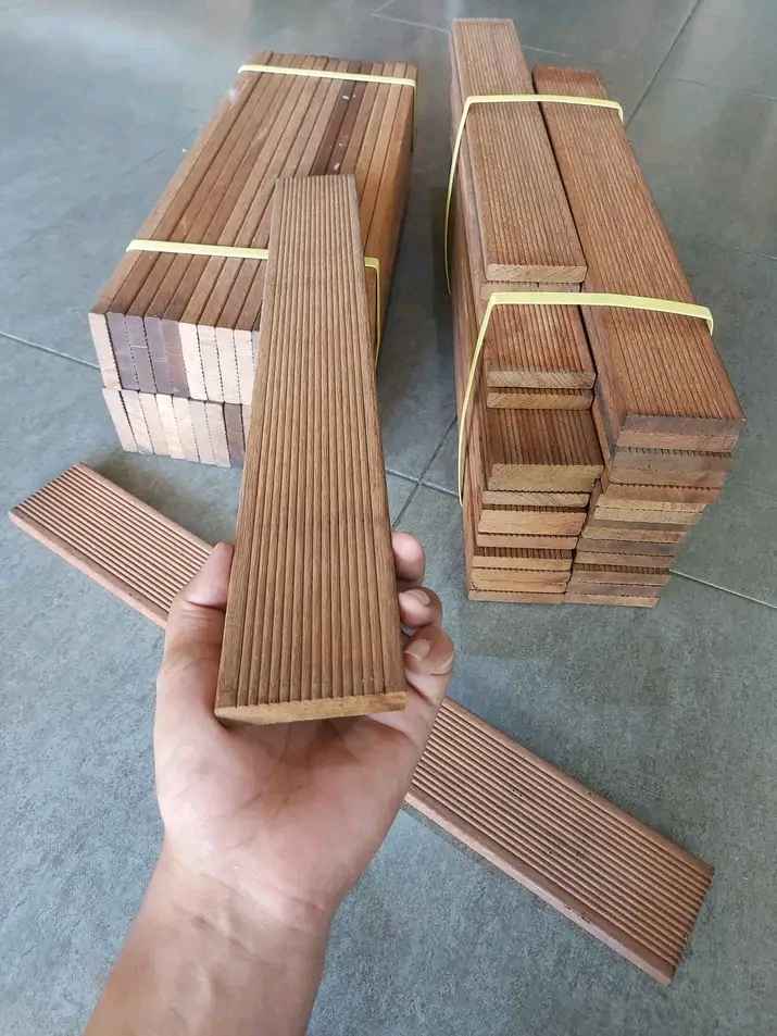Decking Kayu Harga